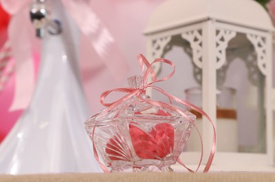 Буркани за сватбени подаръци