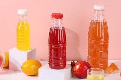 Пластмасови бутилки 