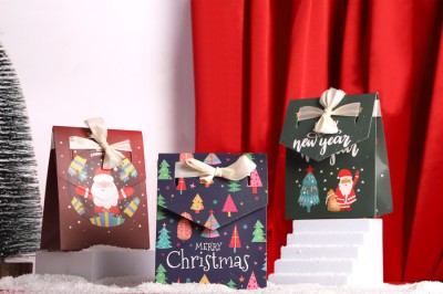 Коледни опаковки