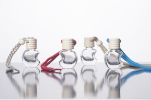 Малки шишенца за парфюм, ароматизатор за кола,  5 ml  Ябълка-1