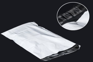 Самозалепващ се плик водоустойчив  PE за куриери с размери 200x350 mm - 100 бр.-изображение_продукт