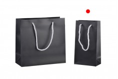 Черна матова подаръчна торбичка с размер 110x60x200