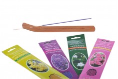 Комплект бамбукови пръчици на дървена основа в 4 аромата - лавандула, жасмин, роза, лайка) 
