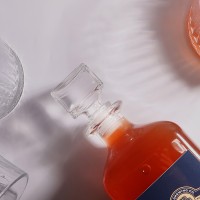 Стъклени тапи