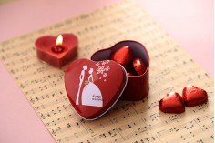 Червена алуминиева сватбена кутия Сърце 