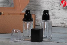 30 ml siyah ya da kırmızı pompa ve şeffaf plastik kapak ile kozmetik krem için cam şişe