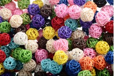 Декоративни цветни топки за пръчки ароматизатори (диаметър 3 см)