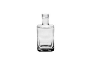 Стъклена квадратна бутилка за ликьор или коняк 500 ml-изображение_продукт