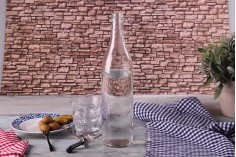 Стъклена бутилка за ракия или вино 700 мл (PP 28)