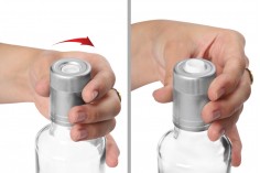  Πластмасова сива капачка Гуала   с дозатор топче  - за еднократна употреба - за бутилки със съответното гърло