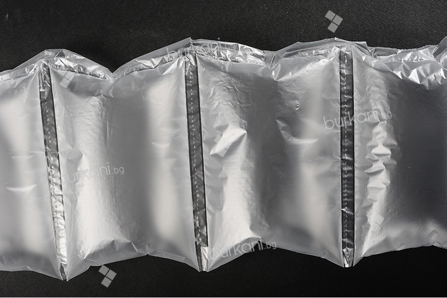 Надуваема защитна въздушна възглавница 20x13 cm. Продава се в пакет от 144 бр с обща дължина 16 метра