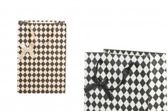Подаръчна торбичка със сатенена дръжка и панделка  190x120x270 mm в различни цветове