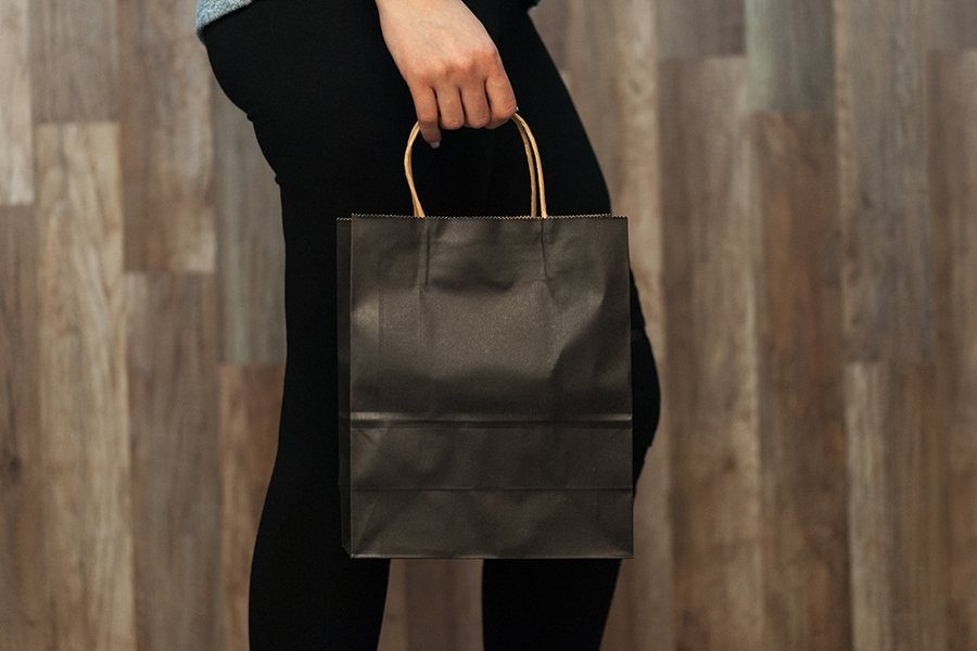 12-523-8 (black with brown handle) [556] 