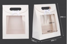 220x120x290 mm beyaz renkli, kendinden yapışkanlı, pencereli ve fiyonklu kağıt hediye çantası - 12 adet