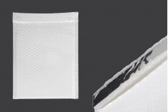 Mat beyaz renkte 18x26 cm airplastlı zarflar
