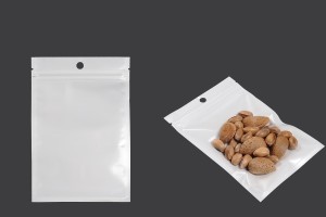 Пластмасови пликове с цип  затваряне с размери 110x160 mm, с бял гръб и прозрачна предна част с дупка - 100 бр.-изображение_продукт