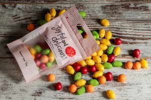 Пликове тип ДОЙ ПАК с цип затваряне 150x40x230 mm с прозорец, с дръжка, с възможност за термозапечатване -50 бр./пакет-изображение_група