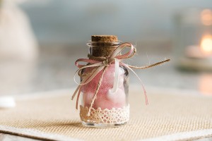 Малко стъклено шишенце с коркова тапа 60 мл-изображение_група