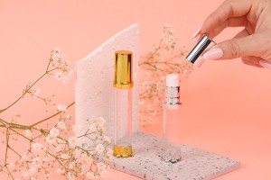 Акрилна Airless бутилка за крем или серуми  10 мл-изображение_група