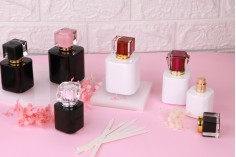 Луксозен стъклен флакон за парфюм 50 ml  с гърловина 15/400  (PP 15) в черен или бял цвят
