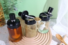 Bal için ahşap mantarlı ve kepçeli 250 ml cam kavanoz