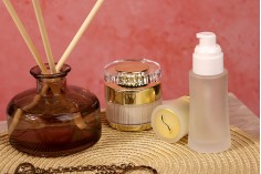 Стъклена Матова бутилка  50 ml за крем с капачка и спрей 