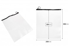 Полупрозрачна торбичка (PVC) 250x200 mm с черен цип - 12 бр.