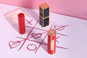 Тубички за балсам за устни 4 мл  - 6 цвята, в опаковка от 10 броя-изображение_група