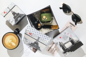 Квадрартни кутии за подарък- 2 модела Париж  (Айфеловата кула) или Лондон -  комплект S-M-L-изображение_група