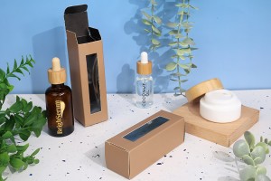 Картонена кутия с прозорец 38х38х110 в кафяв цвят - 50 бр-изображение_група