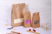 Торбички тип Doy Pack от крафт хартия, с "цип" затваряне, прозорец, вътрешна и външна прозрачна облицовка 140x60x240 mm - 50 бр