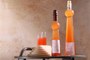 Стъклена бутилка с размери 63x58x300 - 260 ml-изображение_група