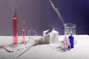 Стъклена цилиндрична измервателна тръба 50 ml-изображение_група