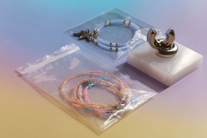 Прозрачни пластмасови торбички с цип  130x190 mm - 100 бр.-изображение_група