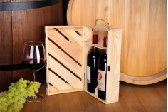 Дървена кутия за съхранение на 2 бутилки вино с дръжка