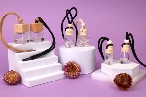 Стъклена бутилка за ароматизатор за кола 5 мл Сърце с дървена капачка и тапичка - 25 бр.-изображение_група