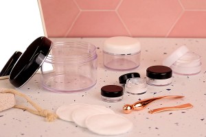 Пластмасово бурканче за крем с бяла капачка 30 мл в опаковка от 12 броя-изображение_група