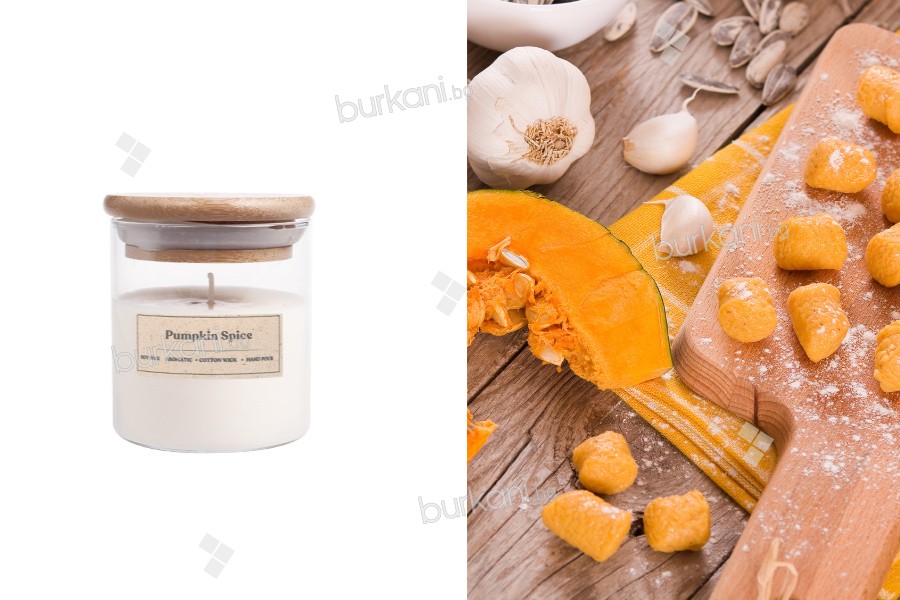 Ароматна ръчно изработена свещ Pumpkin Spice с восъчен фитил -110 гр.