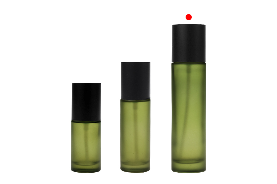 Стъклена зелена матова 100 мл бутилка с помпа за крем и черна матова капачка-изображение_група