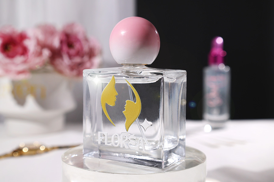 Комплект - алуминиев спрей и розова сферична капачка (малка) за бутилки с гърловина15/400-изображение_група