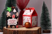 Коледна хартиена подаръчна кутия 90х90х155 мм с панделка и етикет - 10 бр-изображение_група