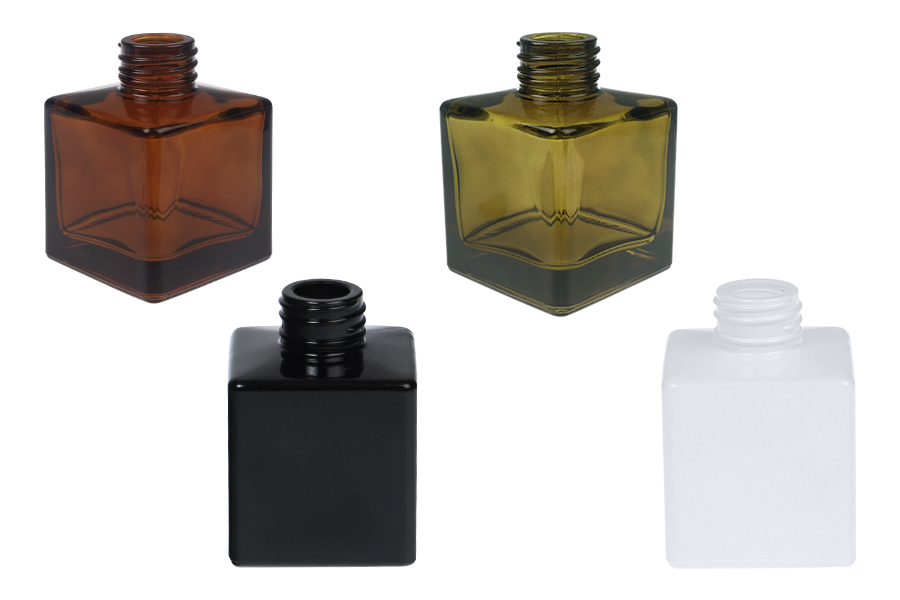 Стъклена бутилка 100 мл (PP28) квадратна, подходяща за ароматизиране на стая, в различни цветове-изображение_продукт