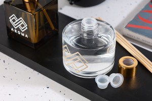 Тапа за капачки за бутилки за ароматизатор (PP28)-изображение_група