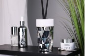 Стъклена бутилка 180 ml (PP28) релефна в цвят сребро или розово-златно подходяща за ароматизатори-изображение_група