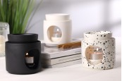 Керамичен арома дифузер за свещи  95x100 мм с керамична лъжичка в бяло-черно-изображение_група
