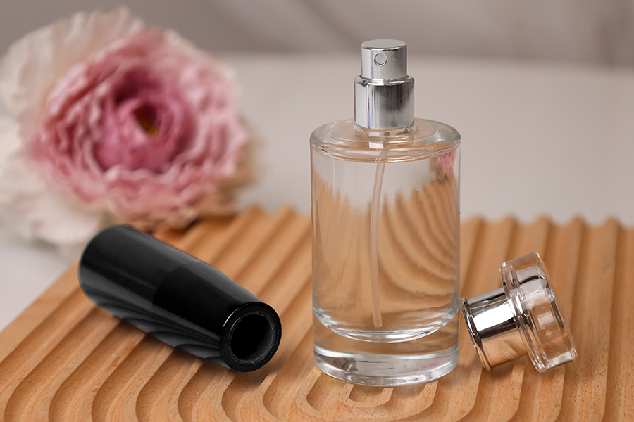 Инструмент за затваряне на бутилки за парфюм Крим ( продава се само при покупка на такива бутилки) Инструмент за затваряне на бутилки за парфюм Крим ( продава се само при покупка на такива бутилки)-изображение_група