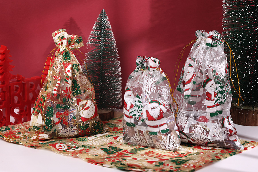 Коледна златна торбичка от органза 200х300 мм - 25 бр-изображение_група