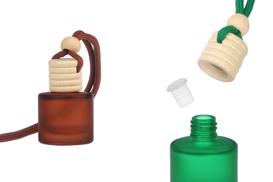 Бутилка за aроматизатор за кола 10 мл цилиндрична в матови цветове с дървена капачка и запушалка - 25 бр. Бутилка за aроматизатор за кола 10 мл цилиндрична в матови цветове с дървена капачка и запушалка - 25 бр.-изображение_продукт