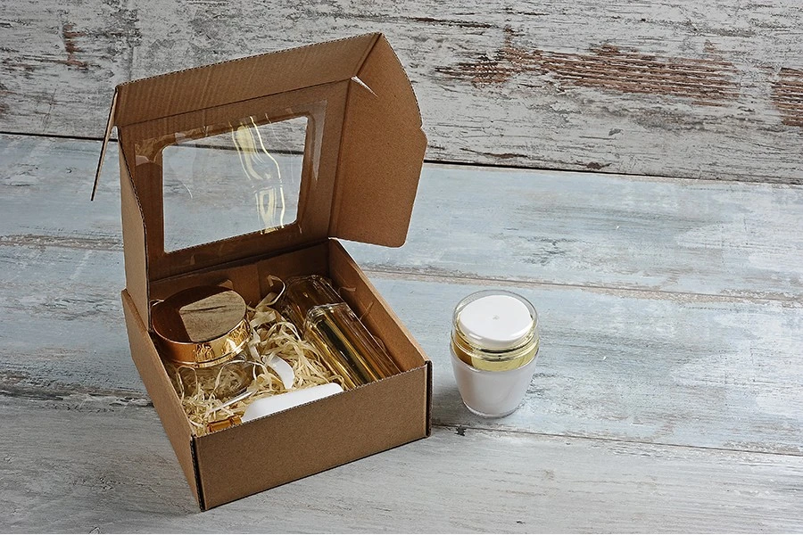 Крафт опаковъчна кутия с прозорец 170x170x50 mm - 20 бр Крафт опаковъчна кутия с прозорец 170x170x50 mm - 20 бр-изображение_група