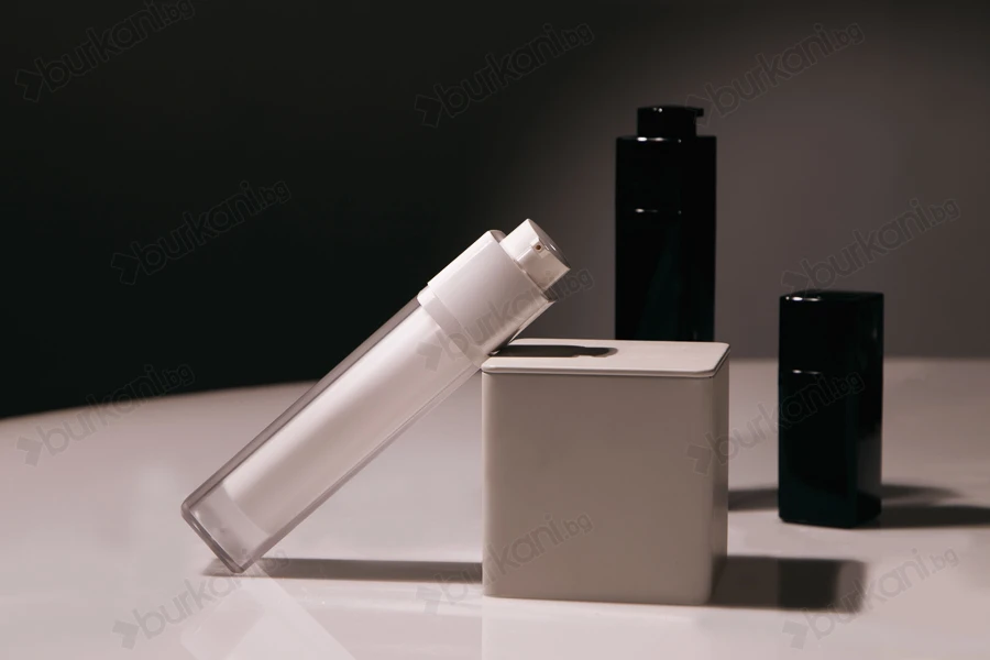 Акрилна опаковка 50 мл Airless-изображение_група